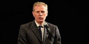 واکنش انگلیس به بازداشت موقت سفیر خود در تهران