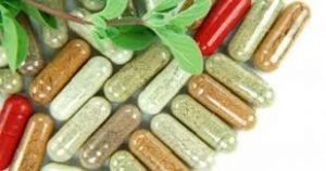 آیا استفاده از داروهای گیاهی، واقعاً بی خطر است؟