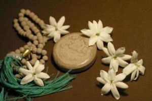 نحوه خواندن نماز شب اول قبر