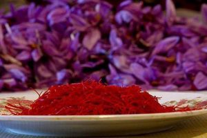 مشکلات بینایی را با زعفران برطرف کنید