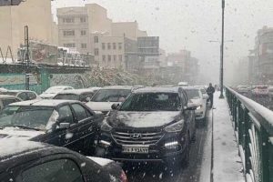 کشور تا پایان هفته بارانی است/ دامنه البرز سپید پوش می‌شود