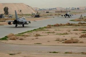 عصبانیت پمپئو به دلیل حمله موشکی به پایگاه‌ آمریکایی در عراق