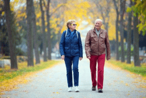 ۱۵ دقیقه پیاده روی روزانه با بدن شما چه می‌کند؟