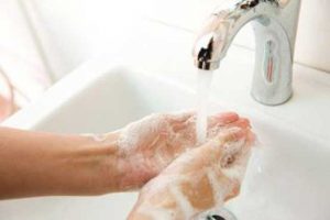 نحوه صحیح شستن دست ها برای پیشگیری از ابتلا به کرونا