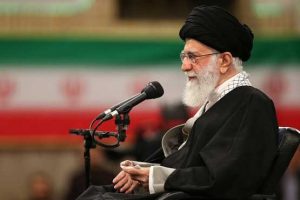 هر کس به ایران و امنیت آن علاقه مند است باید در انتخابات شرکت کند