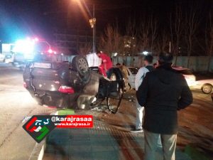 واژگونی خودرو در بلوار جمهوری کرج + تصاویر