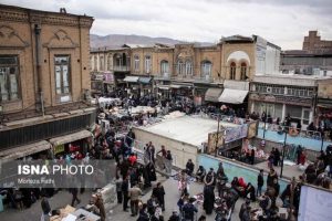 قرنطینه خانگی را باور کنیم یا توزیع میوه شب عید
