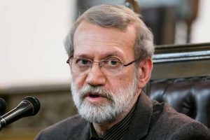 لاریجانی: این روزها می‌گذرد، فَاسْتَقِمْ کَمَا أُمِرْتَ!