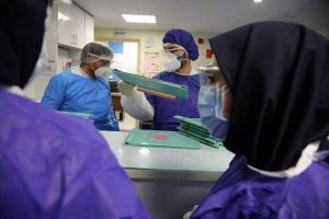 افراد دارای علائم کرونا چه زمانی به مراکز درمانی مراجعه کنند