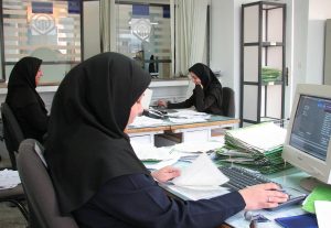حضور کارکنان ادارات البرز به یک سوم کاهش می یابد