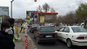 ضدعفونی خودروها در مبادی ورودی شهر کرج