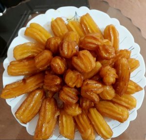 طرز تهیه بامیه | شیرینی مخصوص ماه رمضان را در خانه درست کنید