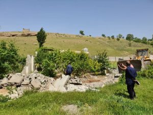 ۲۵۰۰ متر مربع از بستر رودخانه کوشک زر ساوجبلاغ آزاد سازی شد