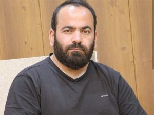 دلنوشته حسن آقامیری برای رومینا | کلمات قبل از داس تو را سر بریده بودند!