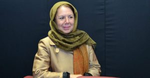 بورس می تواند از افزایش نقدینگی جلوگیری کند