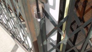 واکنش پلیس تهران به برگزاری «حراجی» و تجمع مردم در شهرک غرب