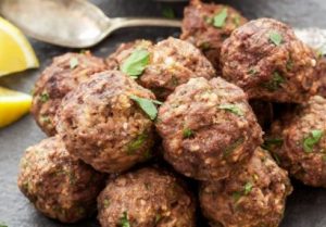 طرز تهیه ساندویچ میت بال