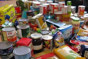 کشف بیش از ۸ هزار عدد مواد غذایی غیربهداشتی در اشتهارد