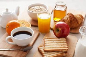 مواد غذایی که نباید با شکم خالی خورد