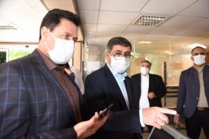 بازدید سرزده استاندار البرز از روند خدمات دهی میز خدمت استانداری