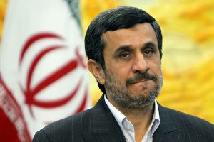 حمله روزنامه جمهوری اسلامی به محمود احمدی نژاد