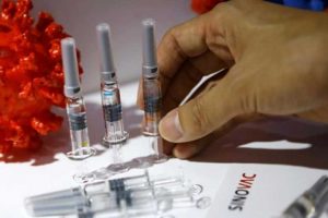 امضای توافق نامه برای خرید واکسن کرونا