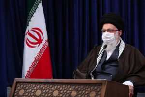 علاج همه مشکلات در داخل است