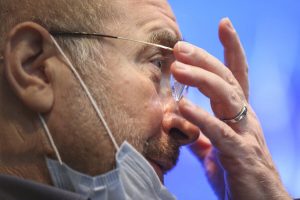 انتقاد شدید قالیباف از دولت | دولت ارزش پول ملی را رها کرده است