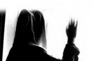 اعتراف ۱۳ دختر و زن / موج جنبش مبارزه با آزار جنسی به نقاش ایرانی رسید