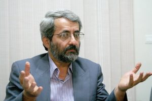 استعفا یا استیضاح رییس جمهور درست نیست