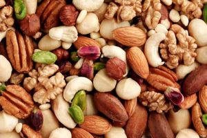 آجیل شب یلدا چند؟