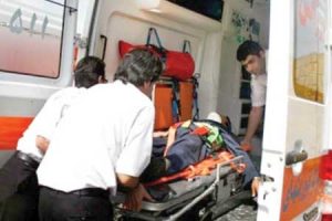 برخورد کامیونت با درخت، عابر پیاده و یک دستگاه پراید در گوهردشت