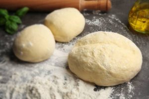 طرز تهیه خمیر جادویی برای پیراشکی، کلوچه و پیتزا