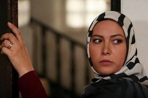 فریبا نادری: وقتی خودم را با صورت نیمه سوخته در آیینه دیدم ترسیدم!