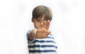 «نه گفتن» را چگونه به کودک یاد دهیم؟