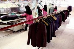 بانوان تولید کننده پوشاک خانگی البرز حمایت می شوند
