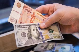 قیمت دلار دوشنبه ٨ دی ١٣٩٩ به ٢۵ هزار و ٧۴٠ تومان رسید
