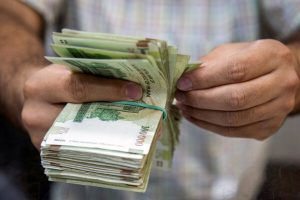 ارزش ریال مقابل دلار ظرف دو هفته ۱۷ درصد بالا رفت
