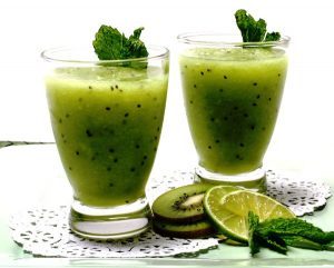 ۵ نوشیدنی سبز برای رسیدن به وزن ایده آل