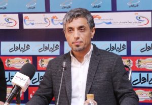 خطیبی بالاخره سرمربی تراکتور شد
