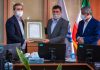 قدردان مجاهدت های مدافعان سلامت هستیم