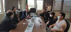 شورای شهر فردیس از فرد زباله گرد و فرزندش دلجویی کرد