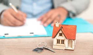 اجاره خانه به اتباع مجاز فقط با استعلام از اتحادیه املاک امکان‌پذیر است