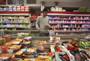 افزایش ۳۰ تا ۹۰ درصدی قیمت مواد غذایی پر مصرف
