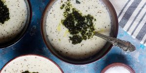 طرز تهیه آش دوغ ترکی | در آش دوغ چه ادویه ای بریزیم؟