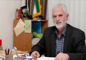 دکتر روازاده باید خود را به دادستانی معرفی کند