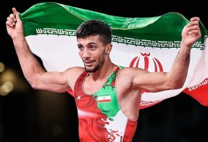 گرایی: ‌بنا به من می‌گوید «مرد یخی»