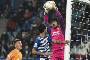 توقف یاران عابدزاده در ایستگاه ساراگوسا | قعرنشین، پونفرادینا را پایین کشید