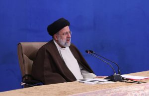 نظر رئیسی درباره تزریق دز سوم واکسن کرونا | دلیل واردات گسترده واکسن