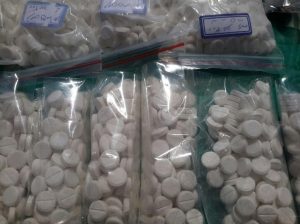 برخورد قاطع پلیس البرز با عطاری های متخلف